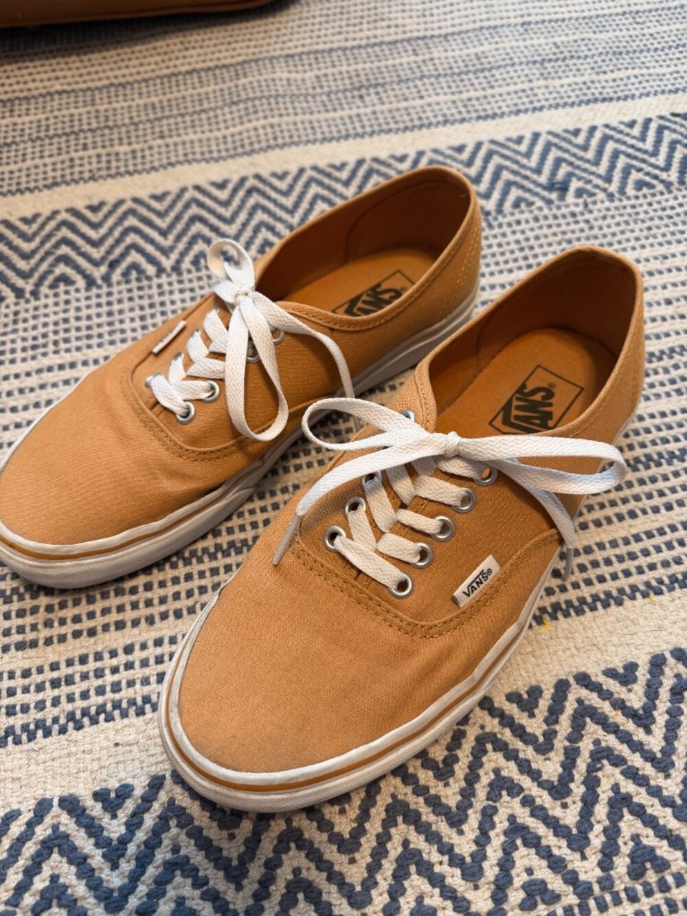 Yellow Vans Lace-Up Sneakers | Women’s 10 / Men’s 8.5 - Picture 3 of 8
